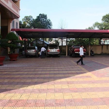 Chhne Chulsa Hotel Sihanoukville Buitenkant foto