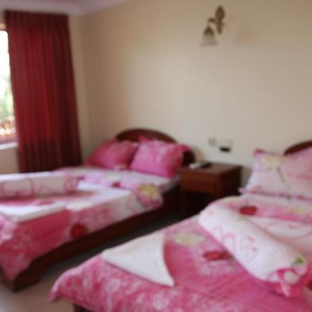 Chhne Chulsa Hotel Sihanoukville Buitenkant foto
